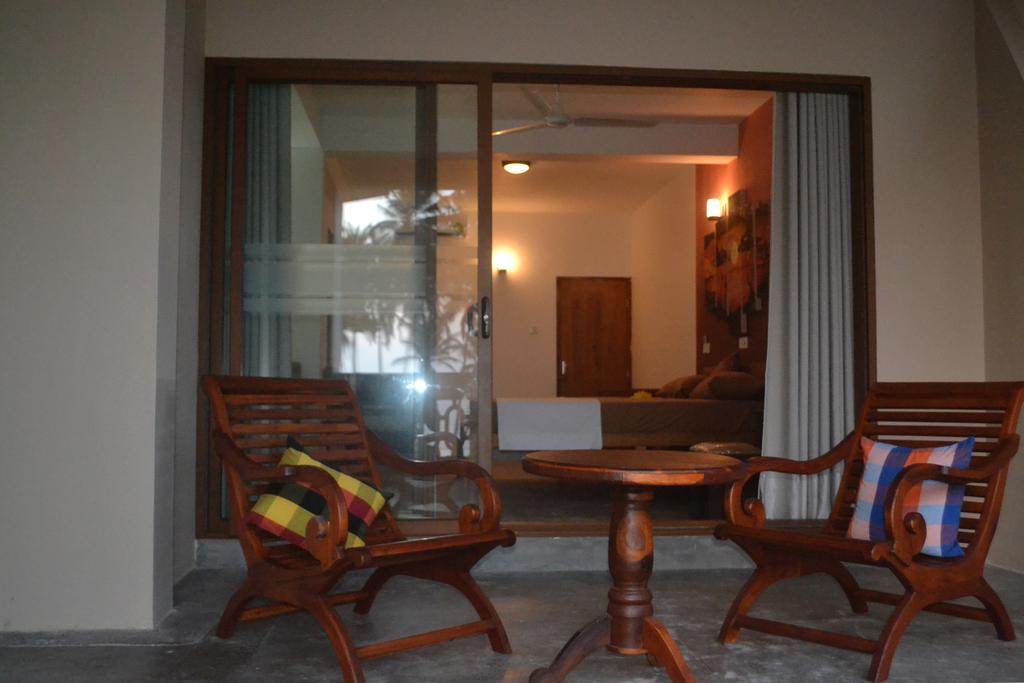 Surf Lanka Hotel Matara Exterior photo