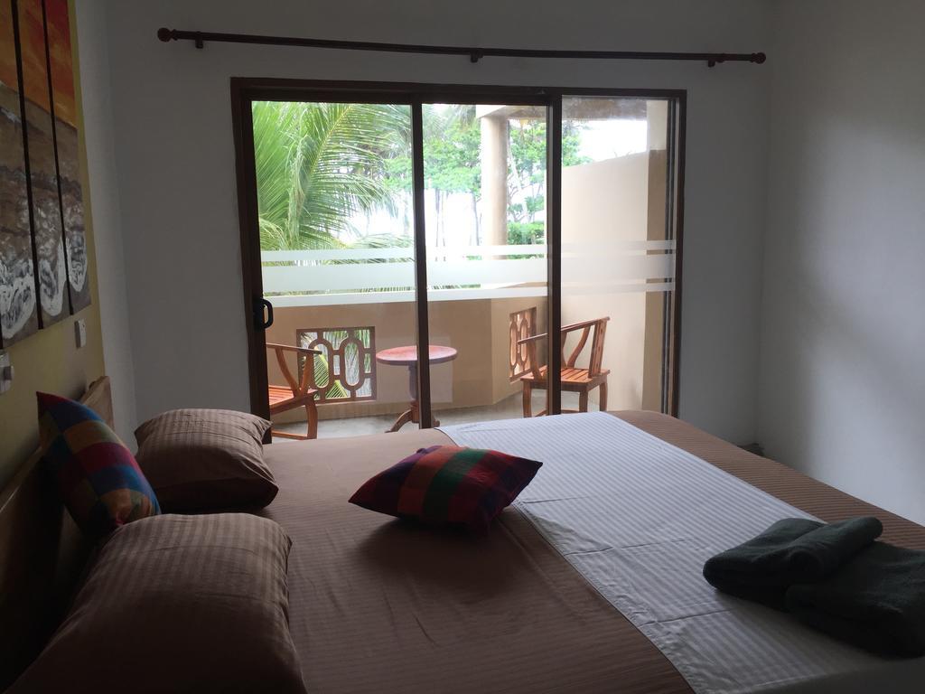 Surf Lanka Hotel Matara Exterior photo